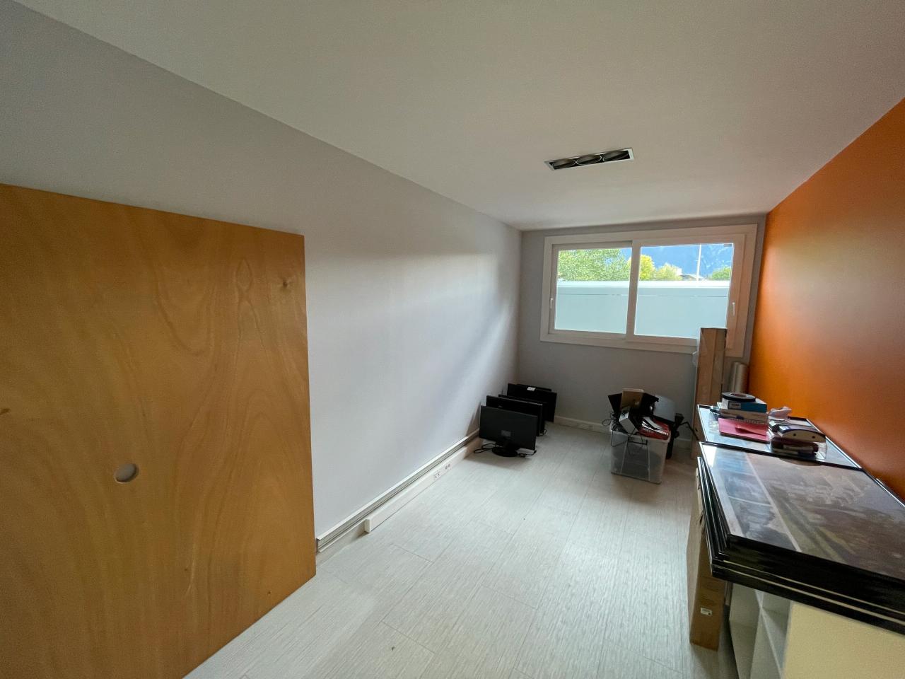 Bureau Drumettaz-Clarafond 108m² Location bureau Drumettaz-Clarafond Savoie OLBUR2426511 2